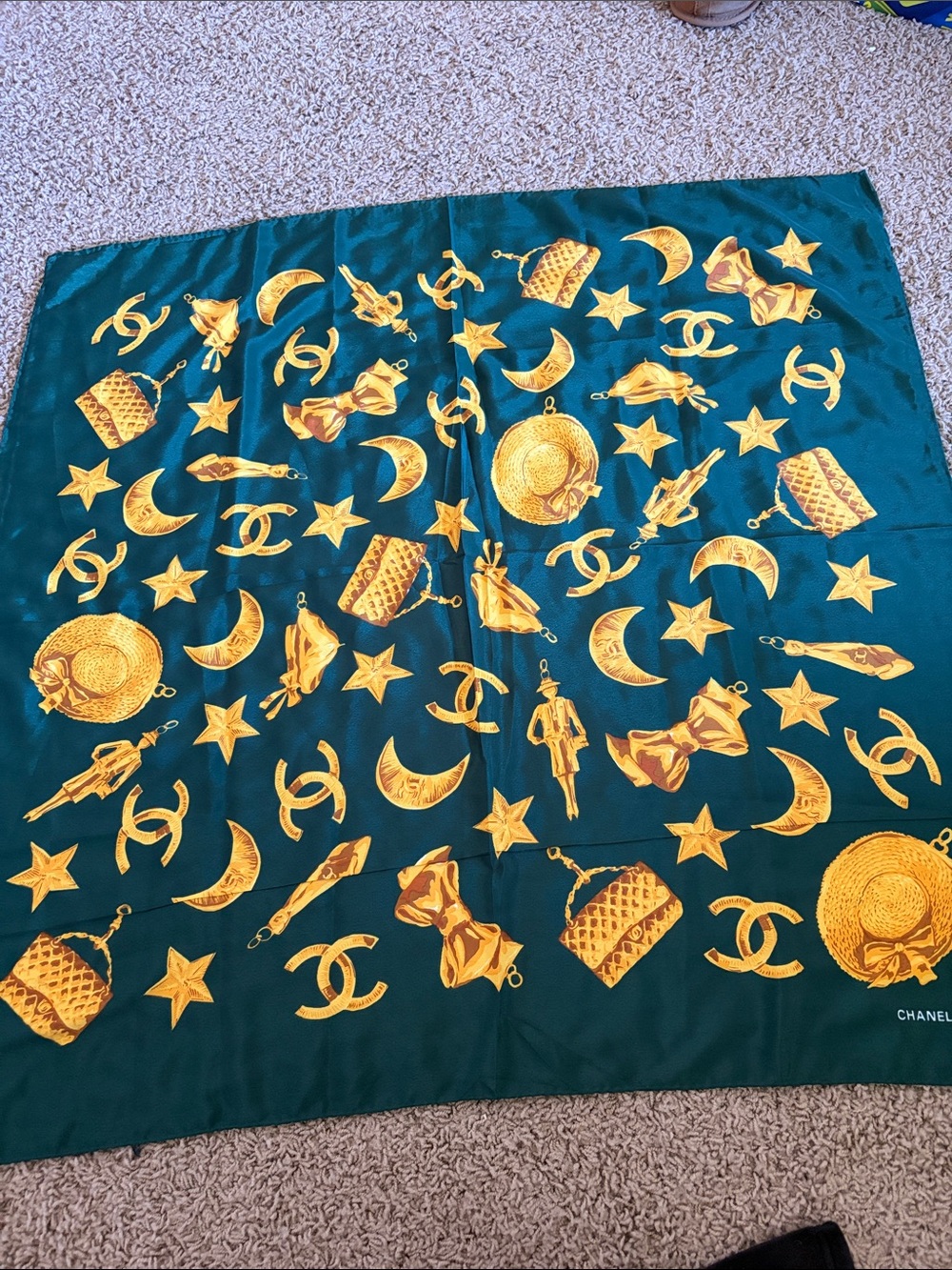 CHANEL Green and Gold Silk Karl Lagerfeld Era Scarf Late 80s early 90s!!
